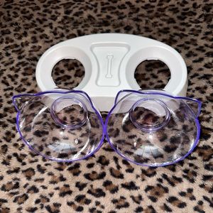 Cat food, and water feeding dish combination